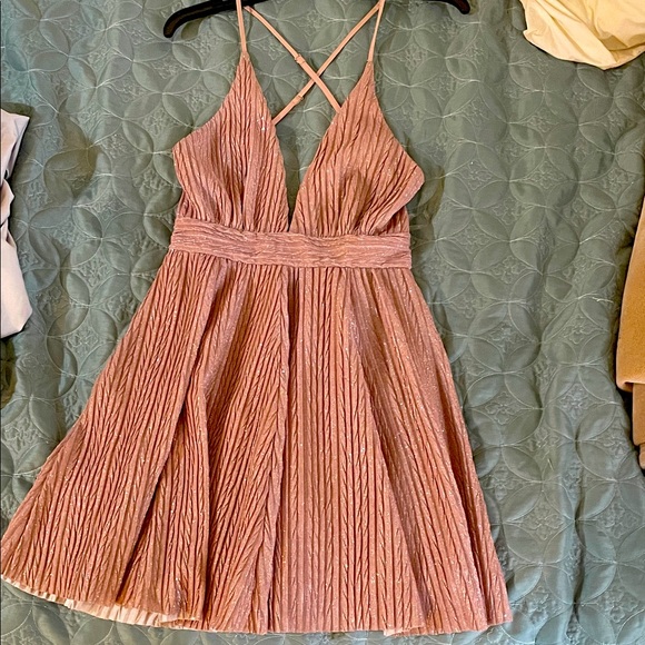Formal dress/ Pink Lily Blush Backless Dress - Picture 1 of 2